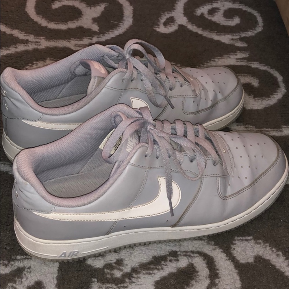 Nike Air Force 1 Low Shoes in Gray (size 13)